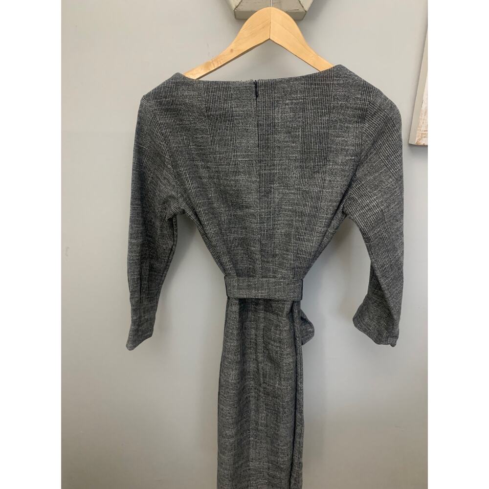 H&M Small Womens tweed sheath tie waist plaid dress knee length
